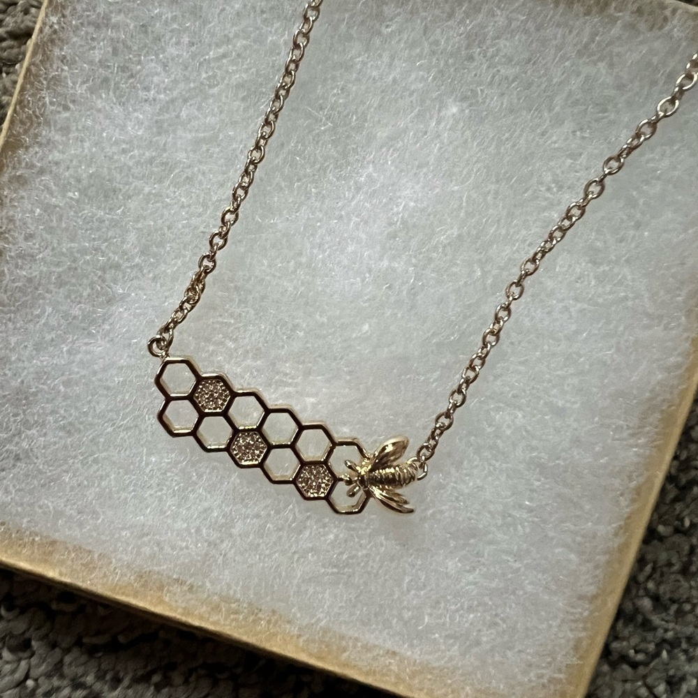 Gold Honeycomb Necklace